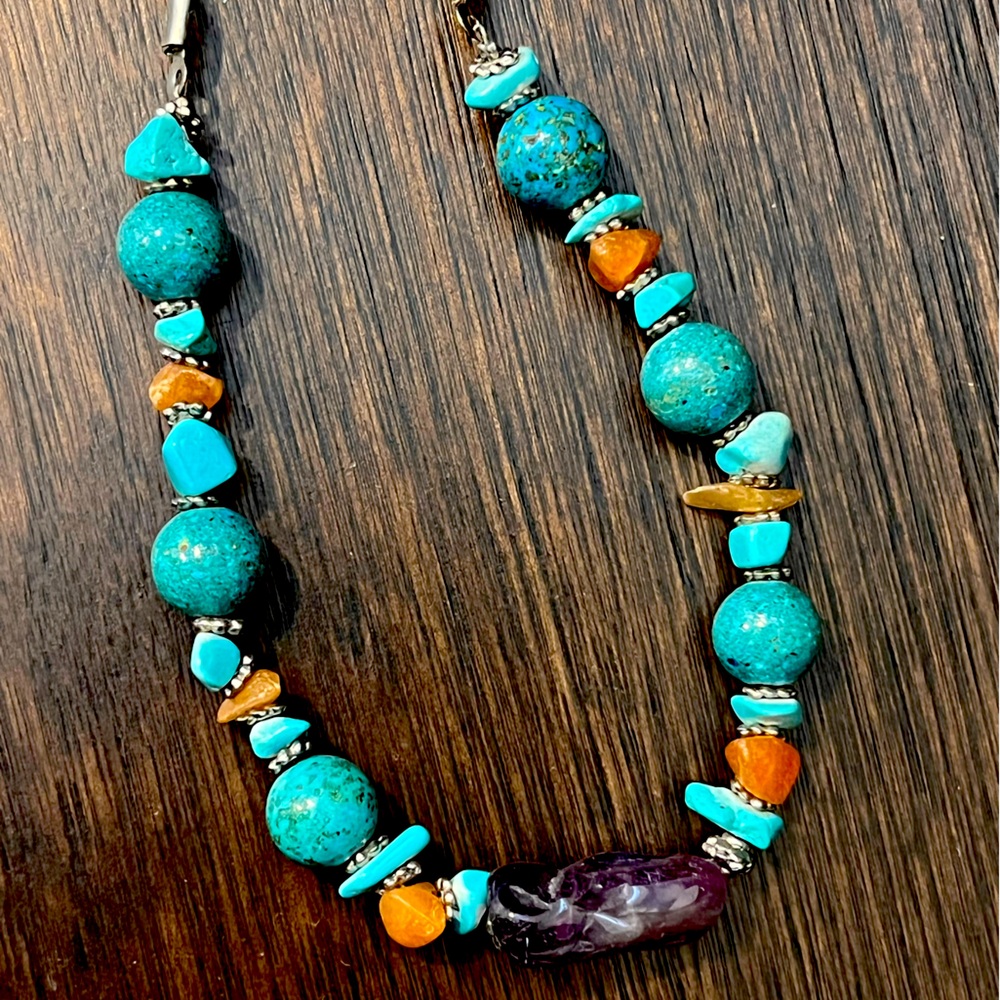 Turquoise amethyst leather necklace